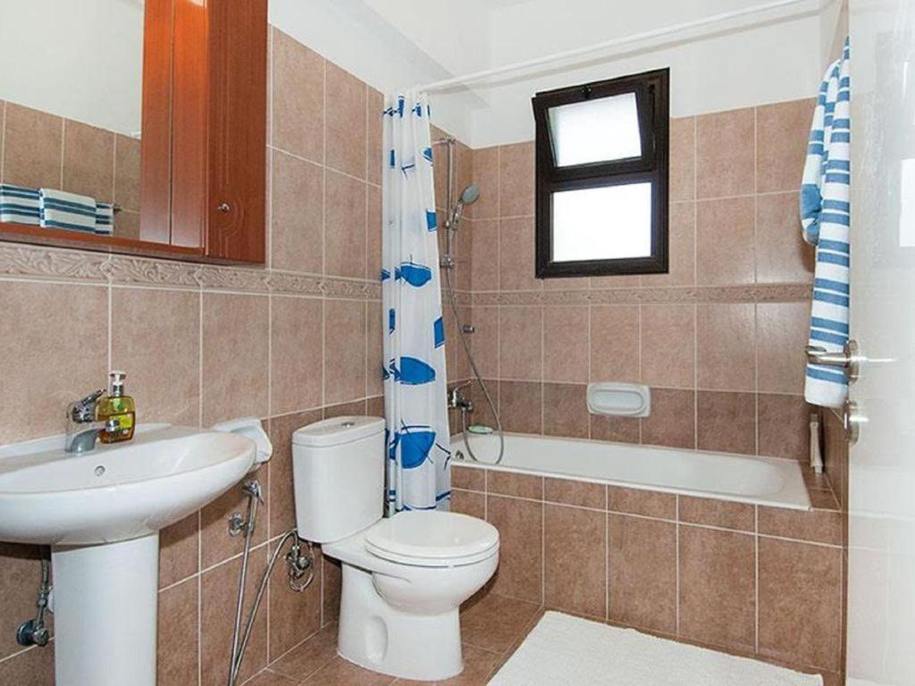 Apartament Beautiful 2-Bedroom Apartment - Great Location